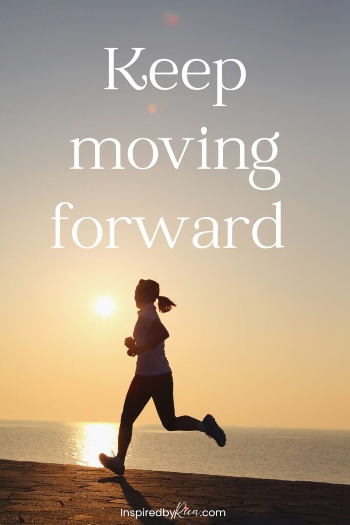 15 short 3-word positive quotes to brighten your day and boost motivation