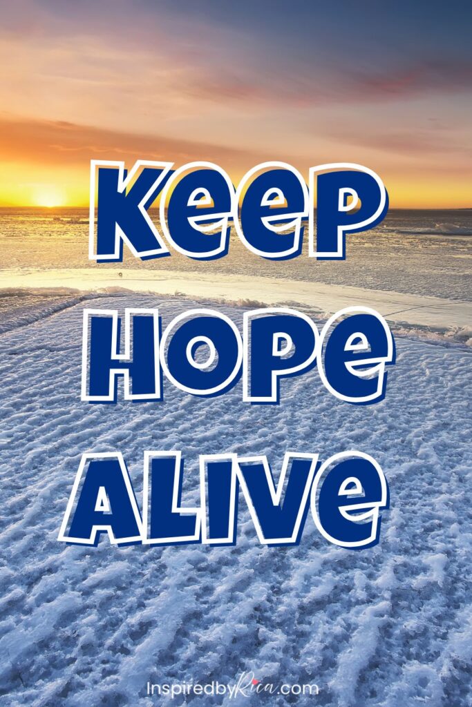 10 uplifting short quotes for instant positivity and daily motivation